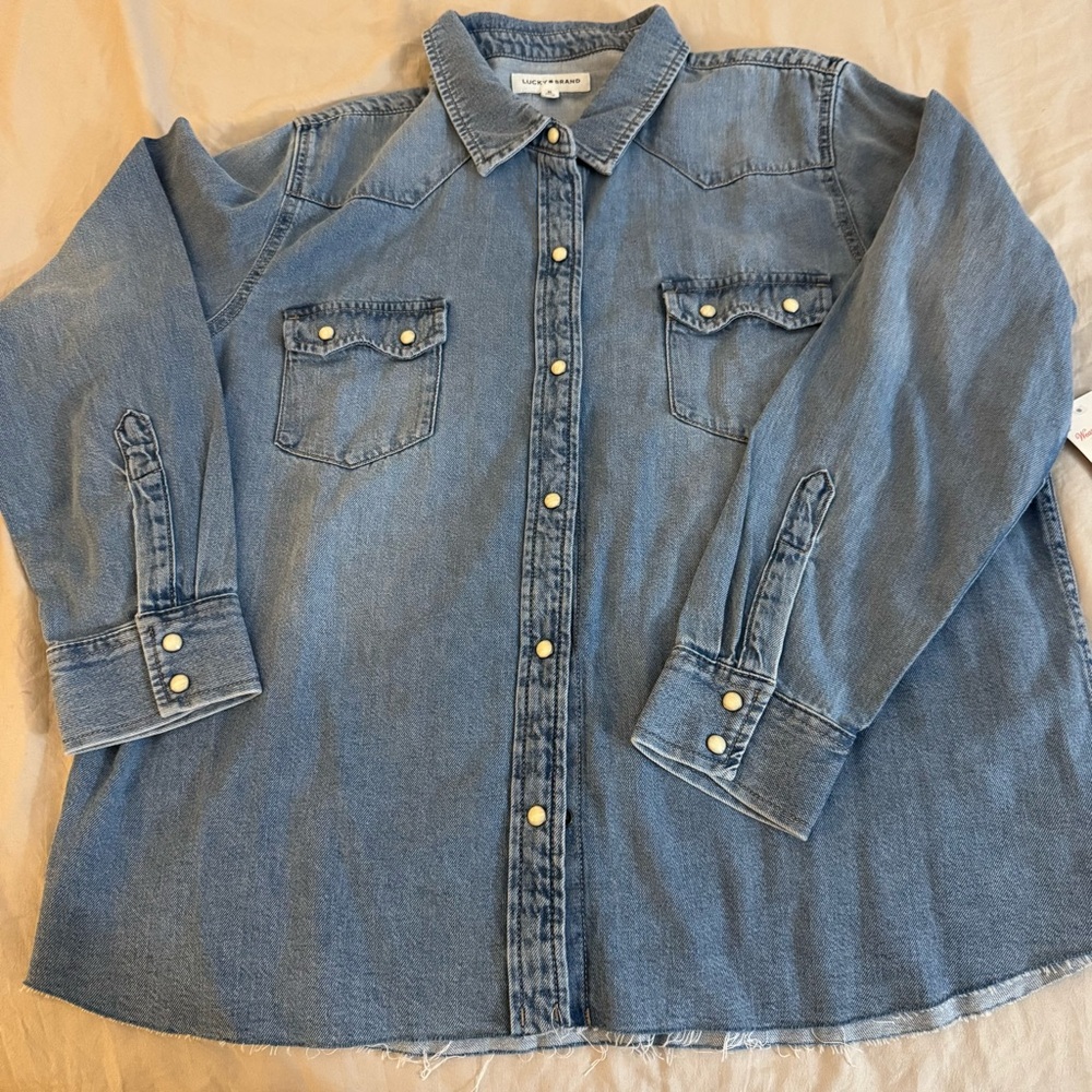 NEW NWT Lucky Brand Women’s Western-style Denim Jean Shirt XL